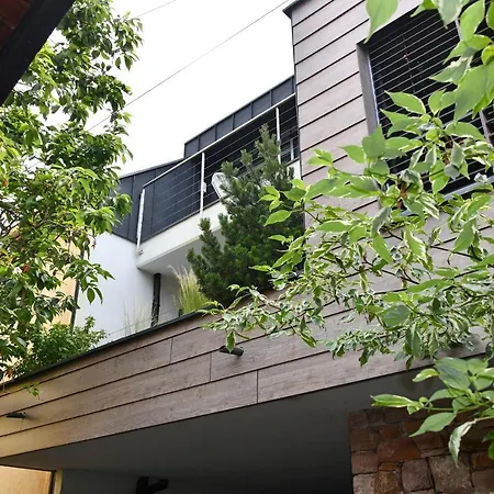 Holiday home Contemporain L'hirondelle