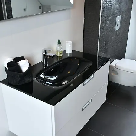 Contemporain L'hirondelle Hébergement de vacances